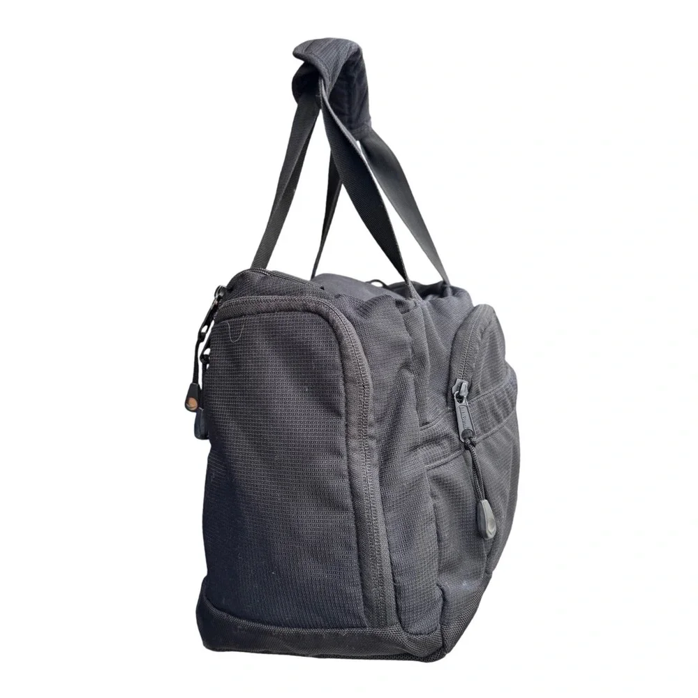 LL Bean Black Nylon Utility Duffle Bag Travel Toiletry Organizer Pockets Mens